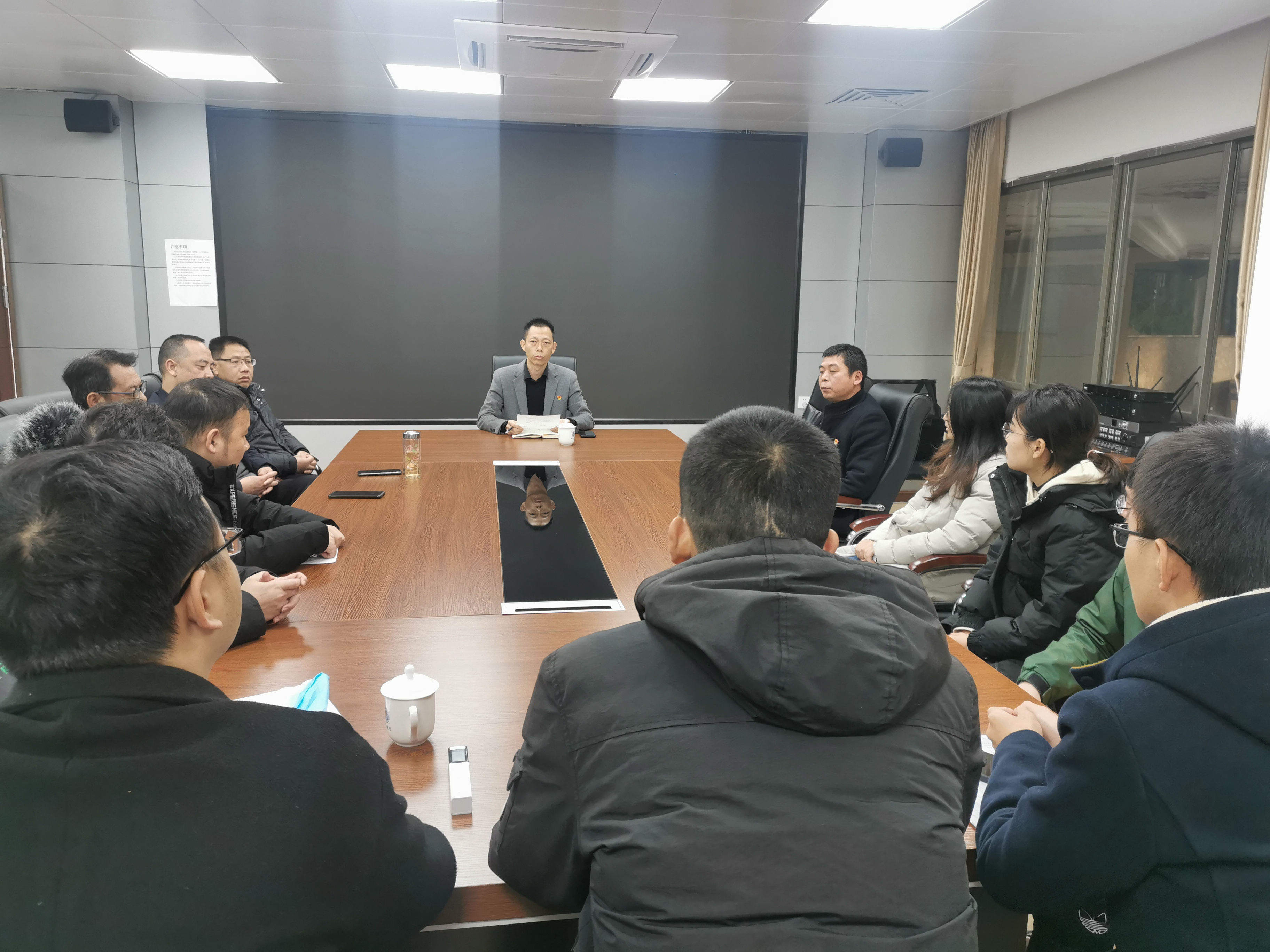 党组书记,局长刘景通在2020年新进公务员座谈会上作讲话