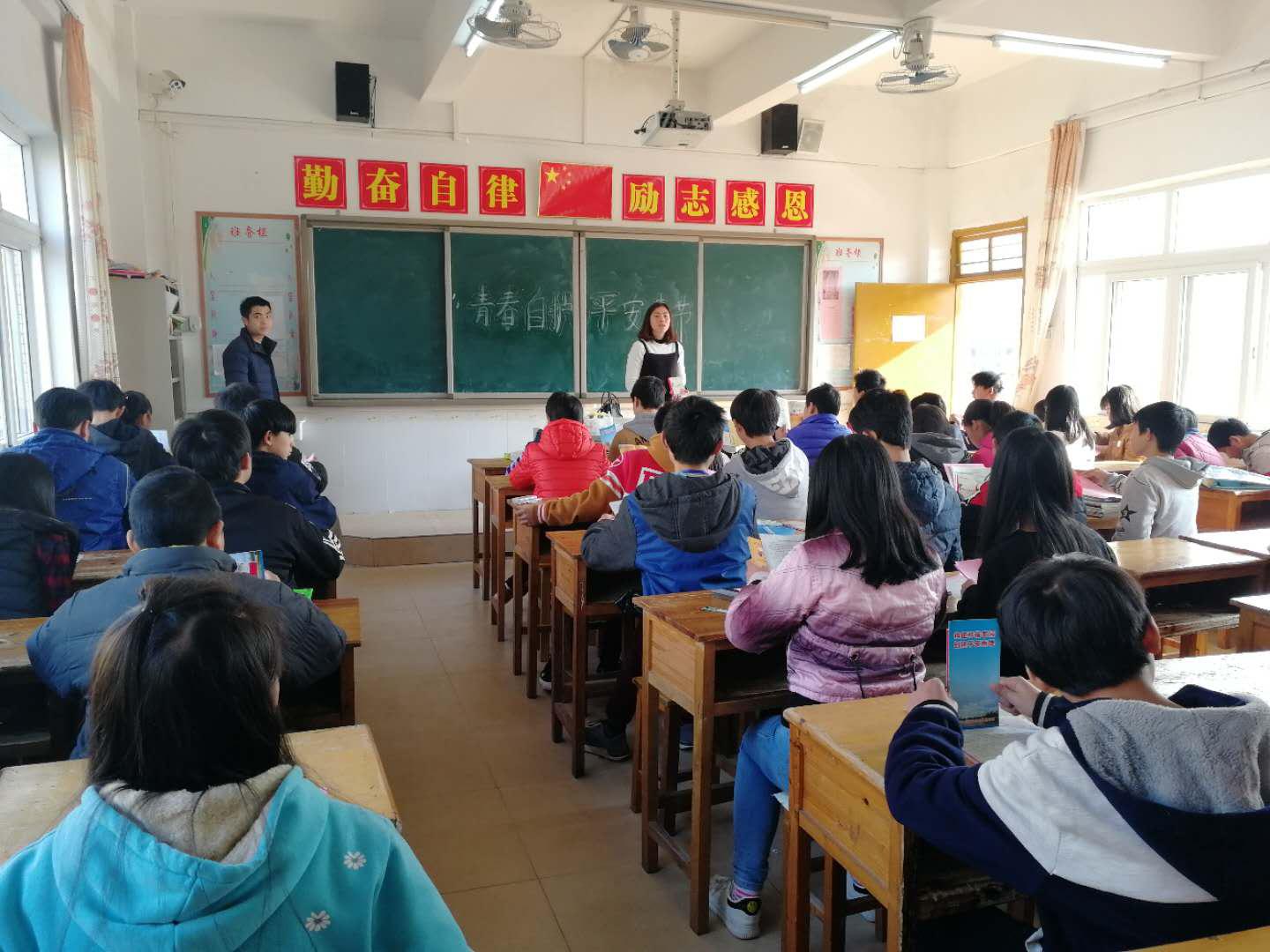 南雄市人口_部门动态 南雄门户(3)