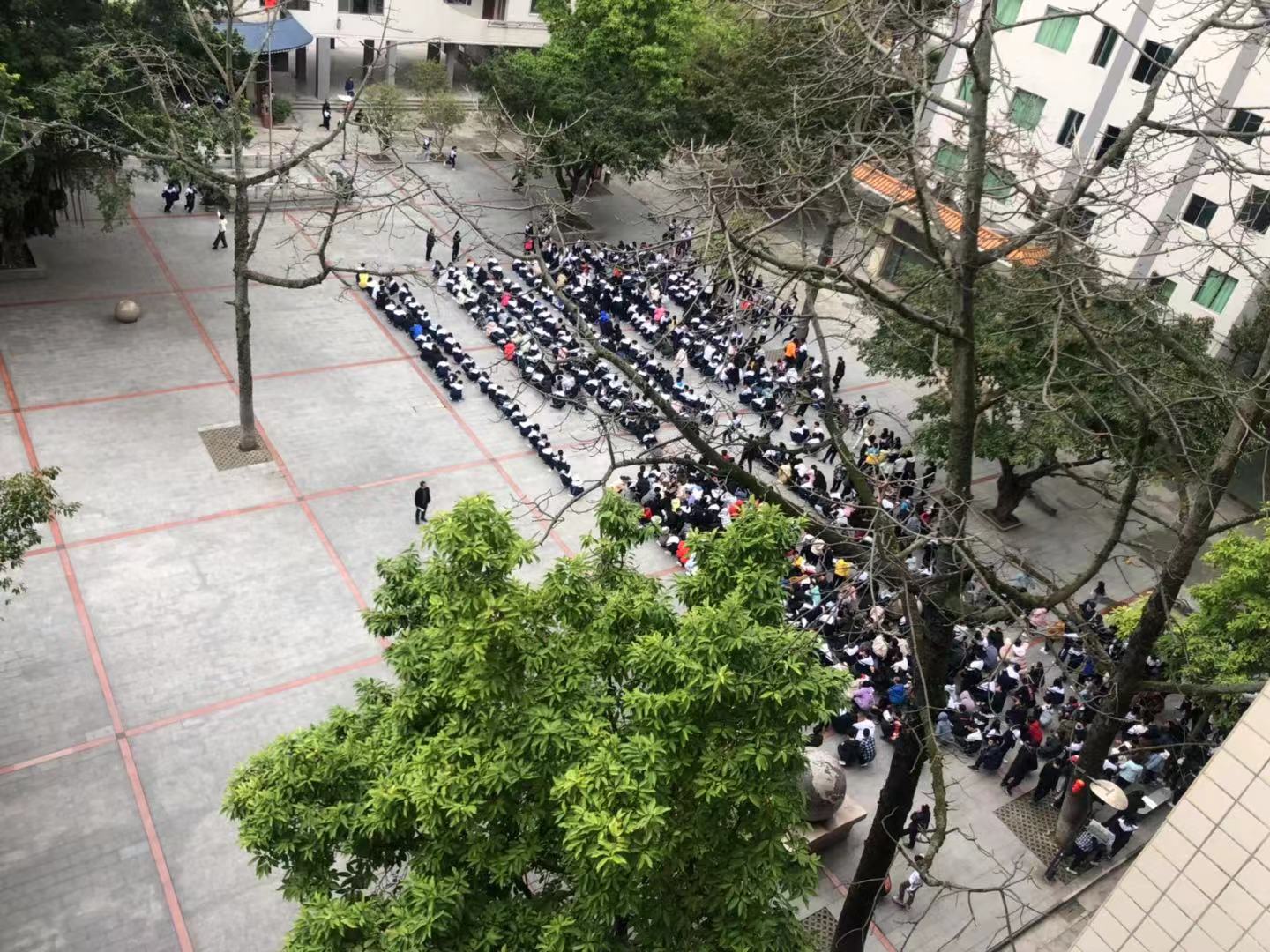 南雄市有多少人口_很快,就有几万人要离开南雄了(2)