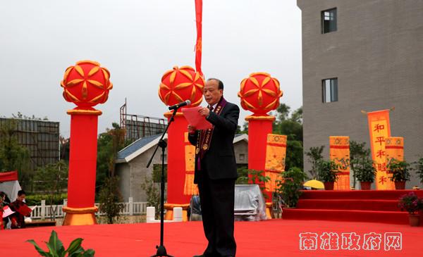 何姓广州人口_广州各个区人口分布图(2)