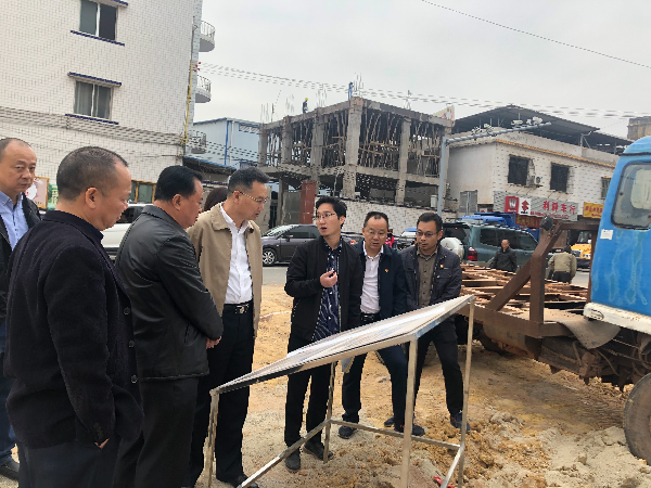 刘发龙到湖口镇调研村级人大代表联络站建设工作