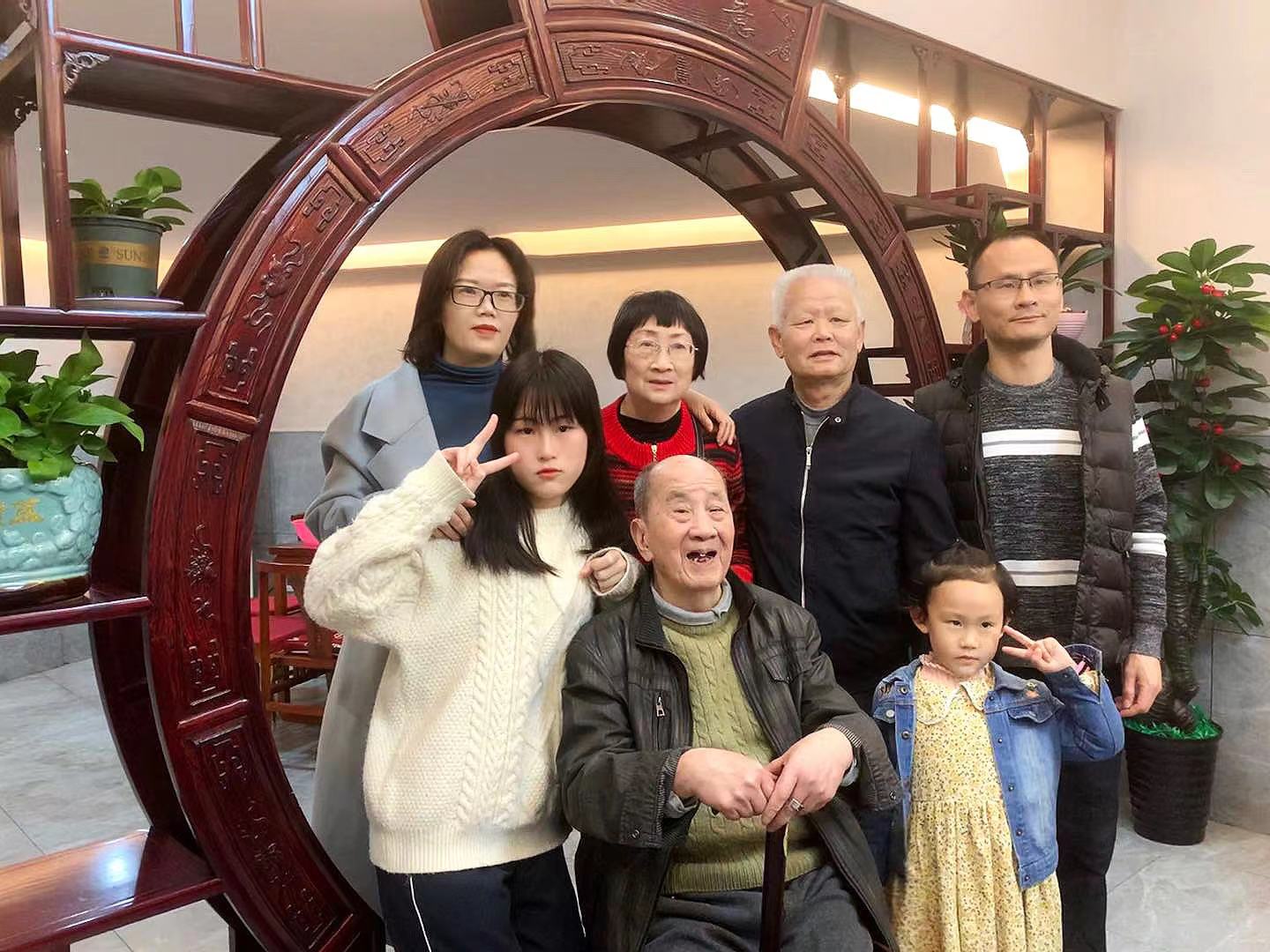 何小兰.jpg