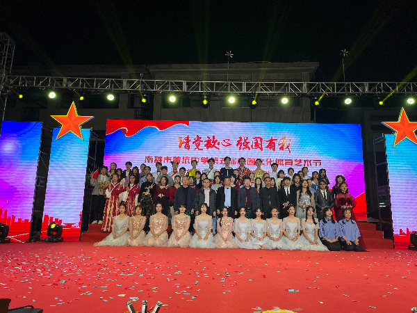 黄坑中学举行第五届校园文化艺术体育节 - 南雄市人民政府公众信息网
