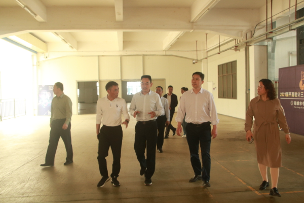 2.调研工人文化宫选址(1).JPG