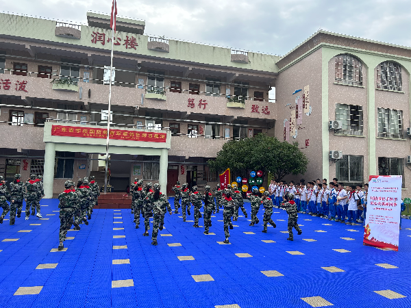 观摩训练.jpg