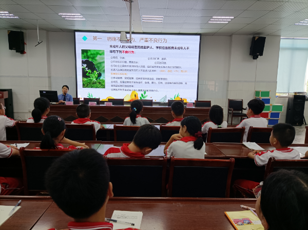 c50dc06e2c76c6d9752815d49acef2c.jpg