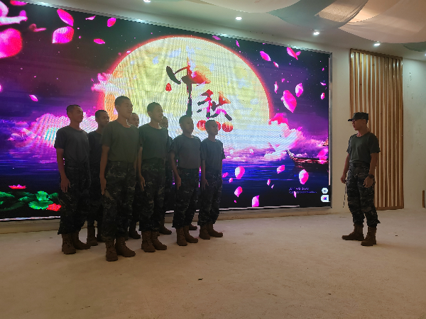 小品表演.jpg