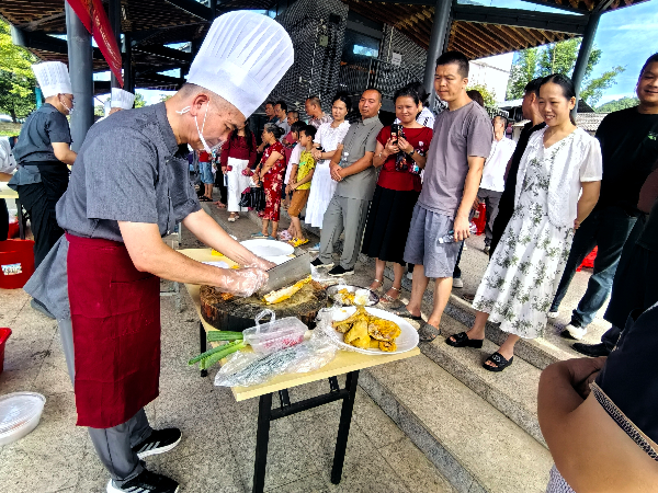 活动照片2.jpg