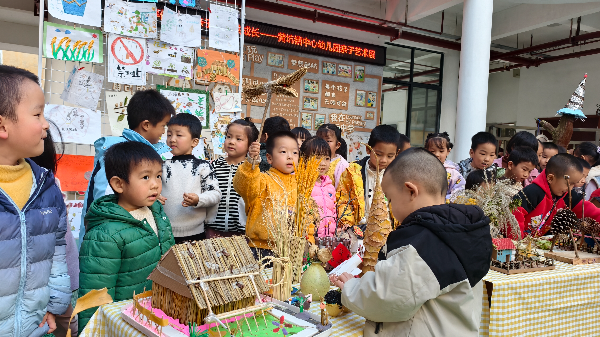 幼儿欣赏作品 (2).jpg