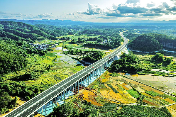 雄信高速公路.jpg