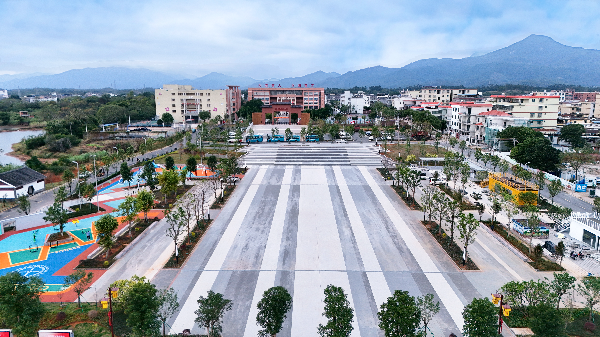 珠玑镇珠玑公园.jpg