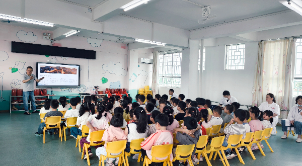专家讲座 (2).jpg