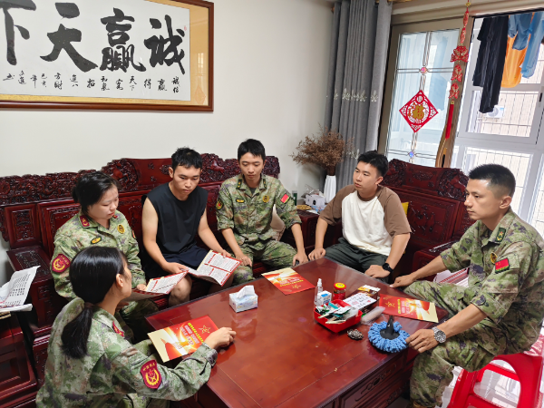 入户宣传现场 (2).jpg